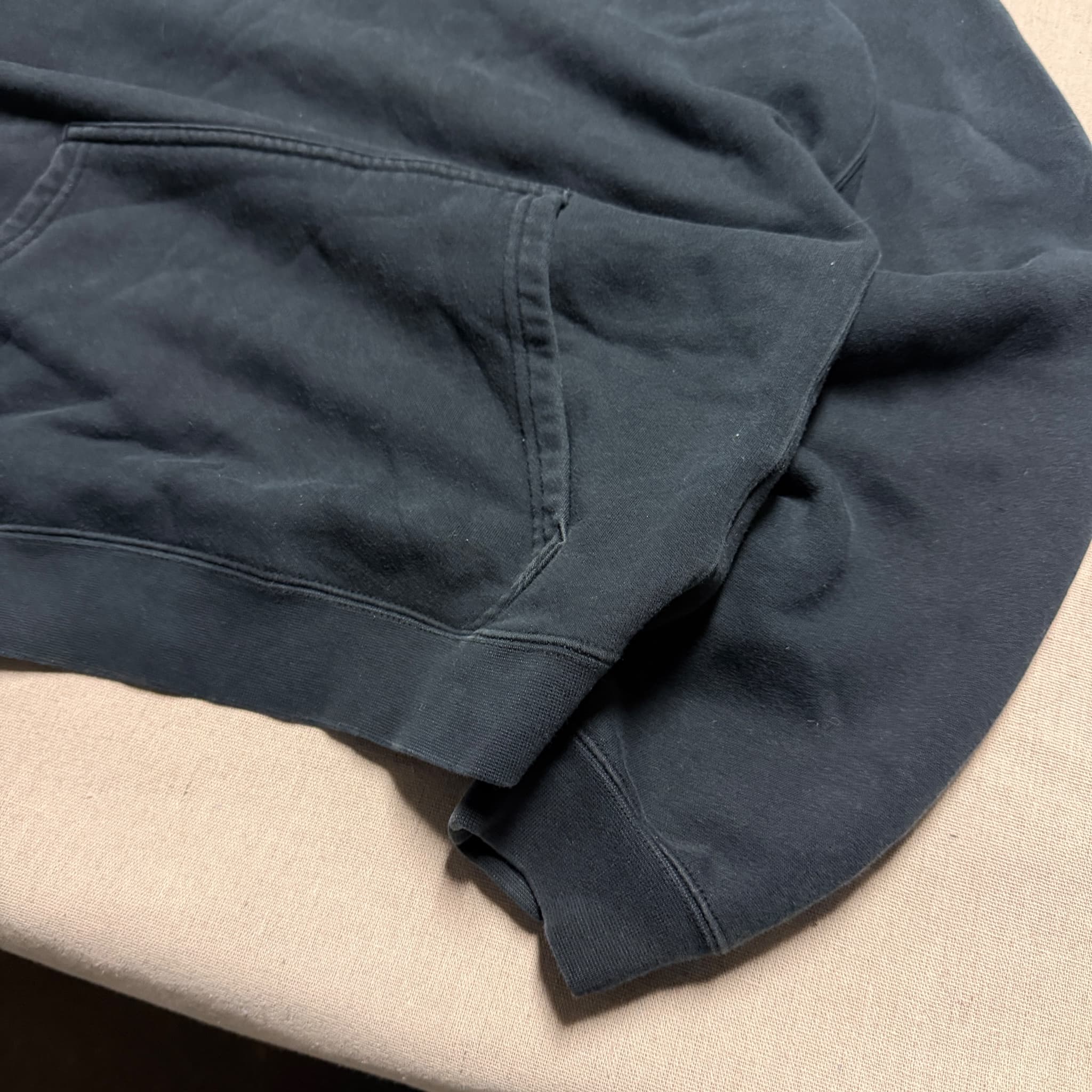 Nike Vintage Embroidered Swoosh Hoodie Black Size S — photo 3 of 8