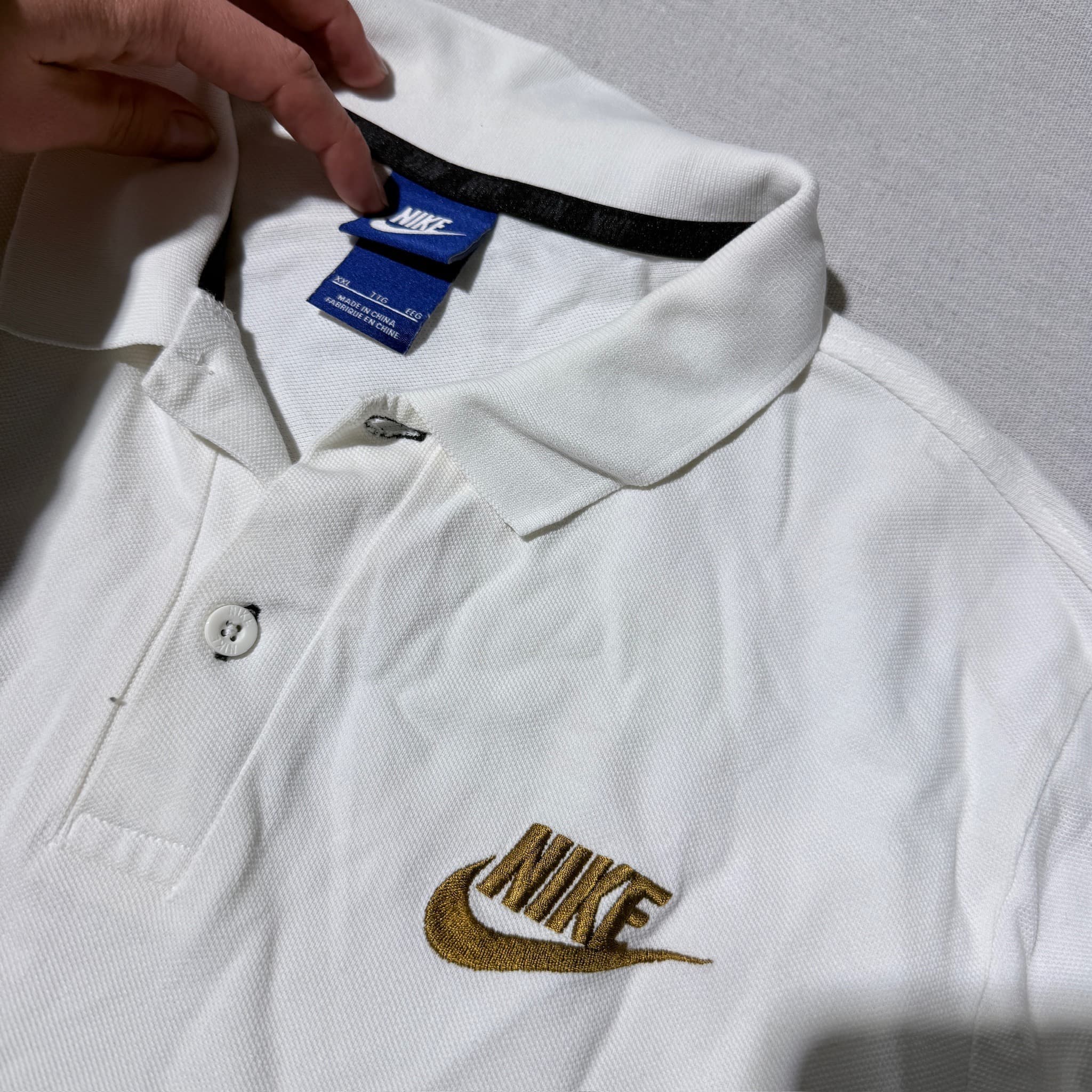 Nike Vintage White Polo Shirt With Gold Embroidered Logo XXL — photo 2 of 6