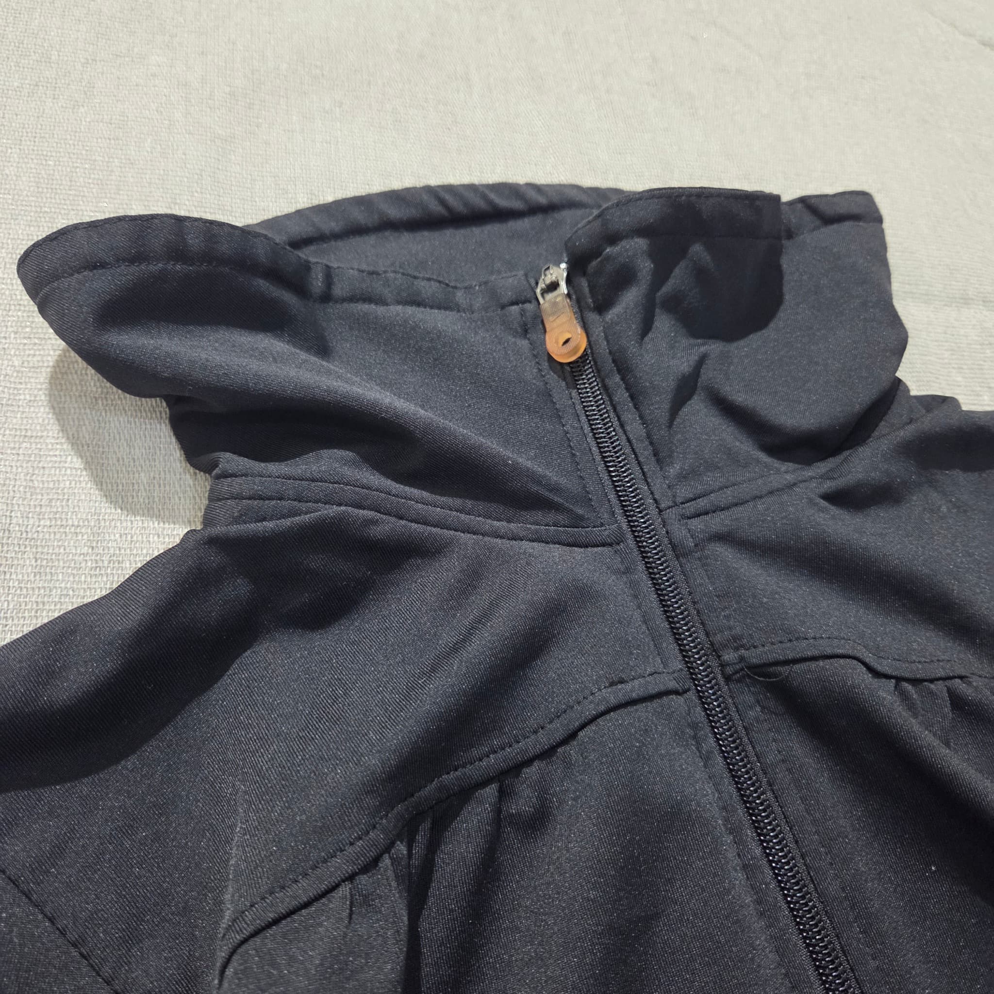 Nike Women's Black Full-Zip Ruched Track Jacket — photo 4 of 10
