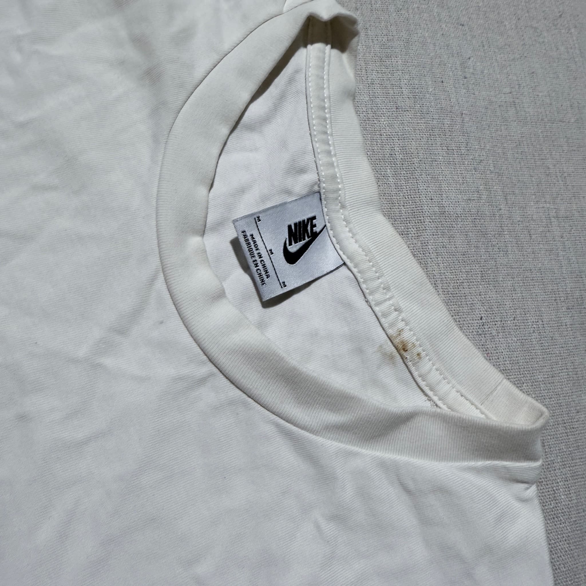 Nike x Stüssy World Tour T-Shirt White Graphic Tee Size M — photo 3 of 7