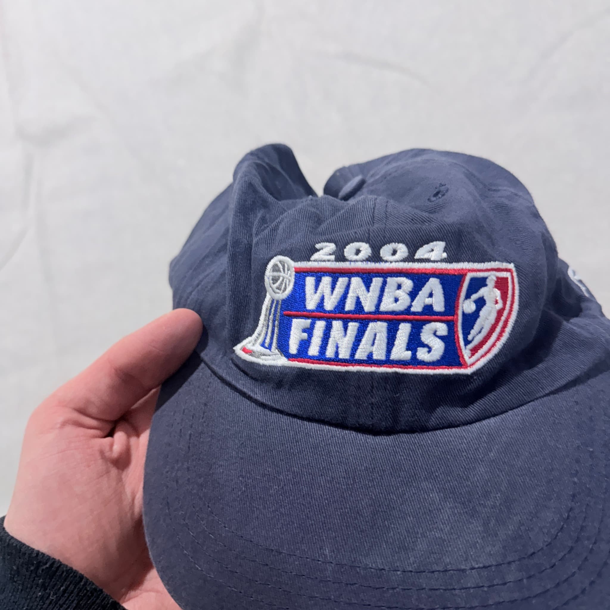 Reebok 2004 WNBA Finals Navy Blue Baseball Cap Adjustable Hat — photo 4 of 5
