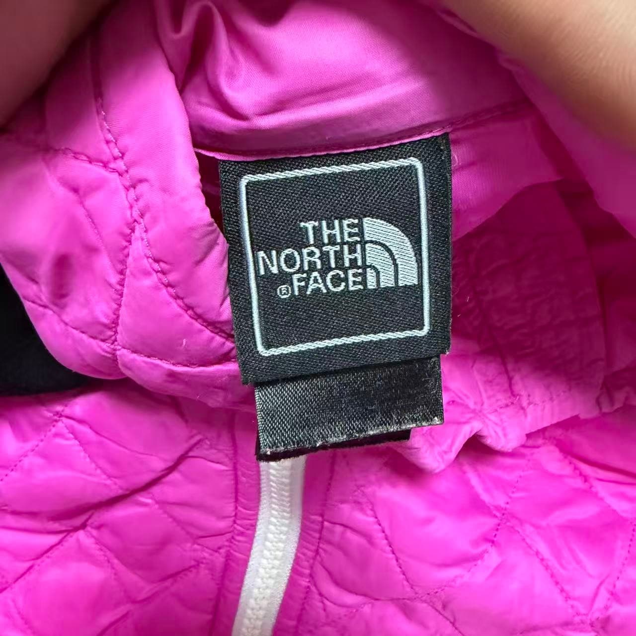 The North Face ThermoBall Hybrid Jacket Pink Black — photo 4 of 7