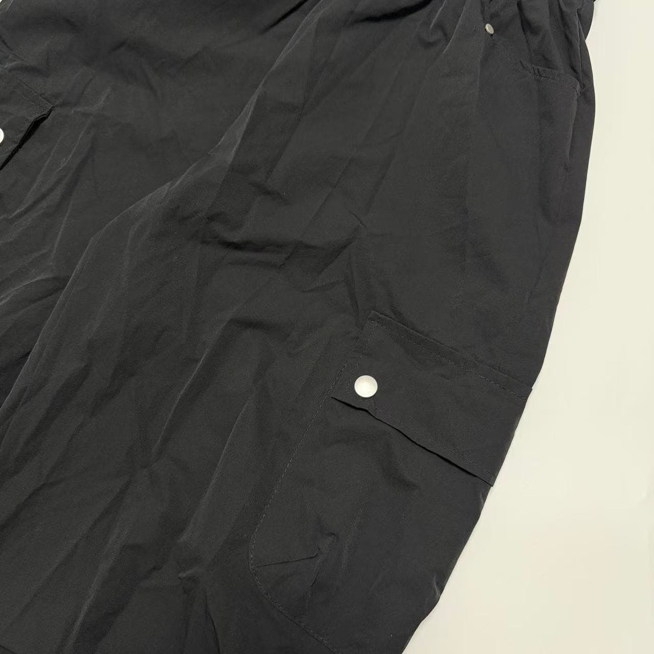 Unbranded Black Nylon Wide-Leg Cargo Pants — photo 5 of 5