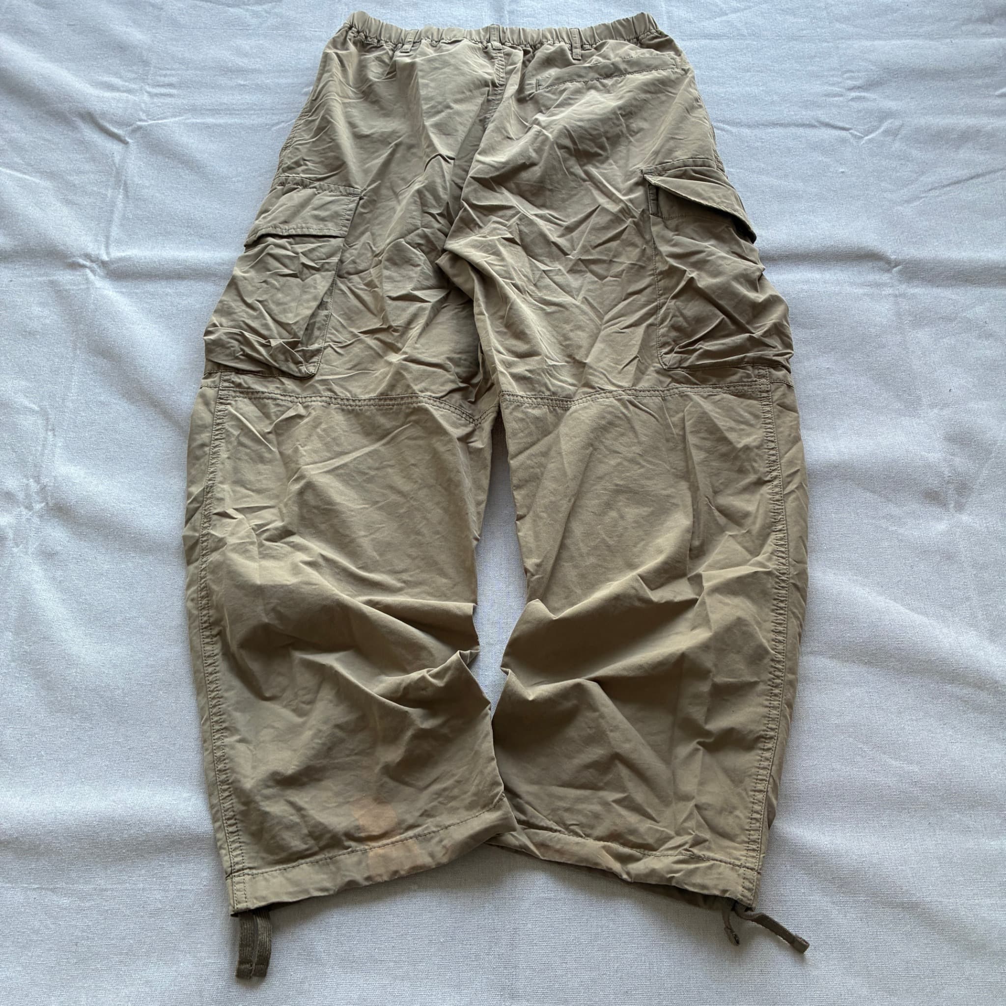 Uniqlo Tan Cargo Pants Elastic Waist Drawstring Hem Size S — photo 4 of 11