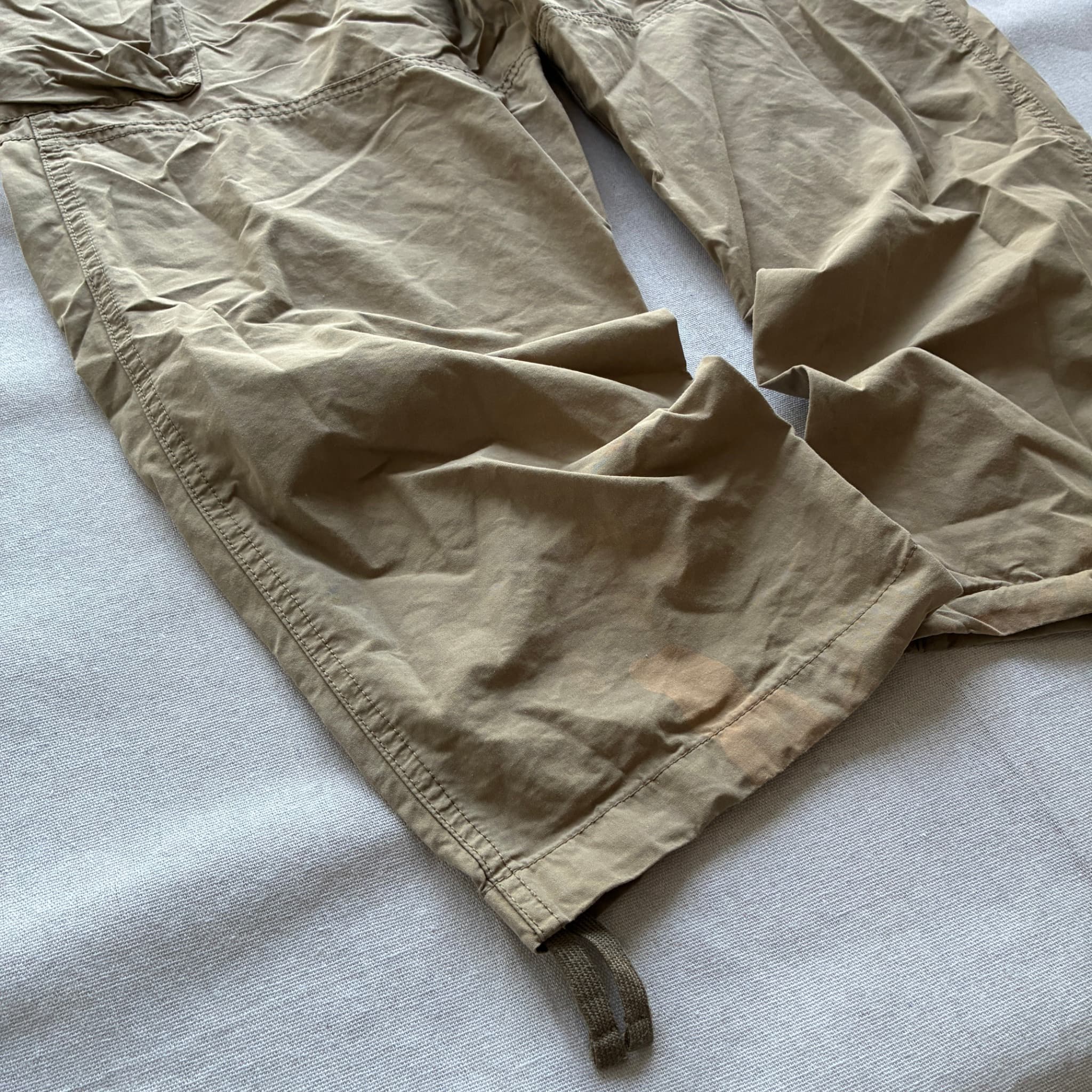 Uniqlo Tan Cargo Pants Elastic Waist Drawstring Hem Size S — photo 5 of 11