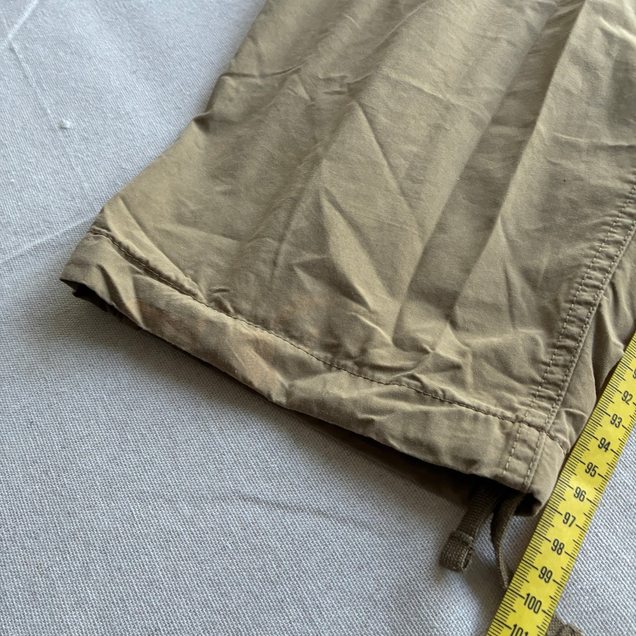 Uniqlo Tan Cargo Pants Elastic Waist Drawstring Hem Size S — photo 7 of 11