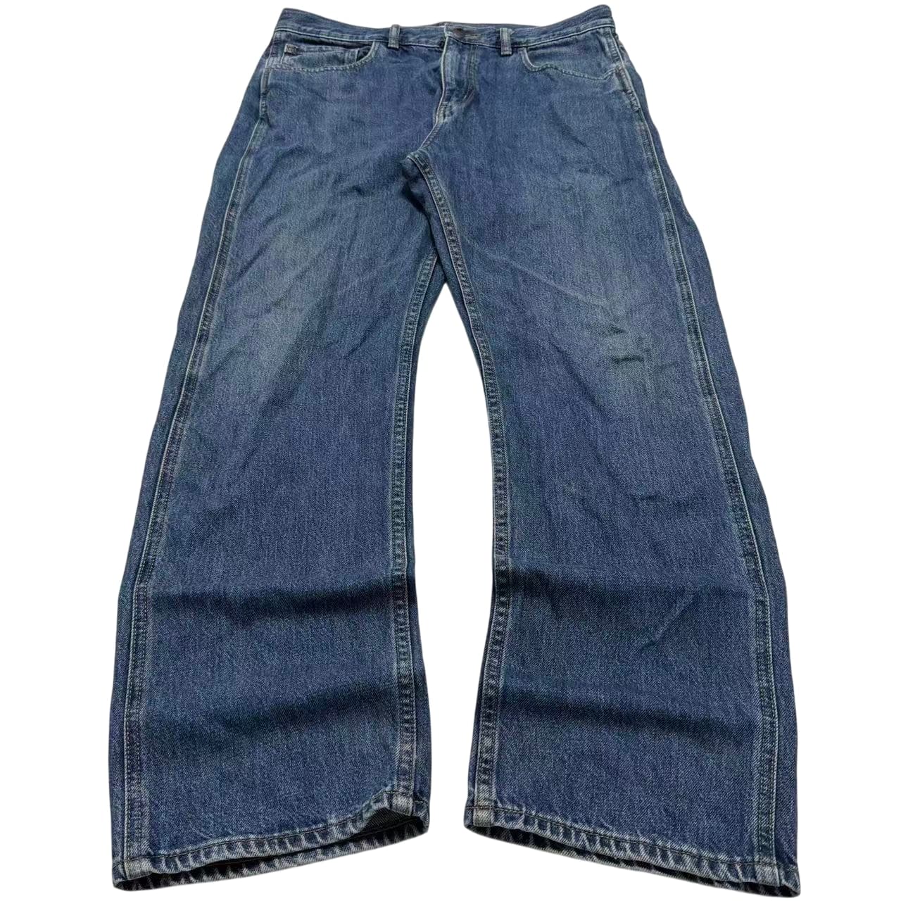 Uniqlo U Relaxed Fit Tapered Leg Jeans — photo 1 of 8
