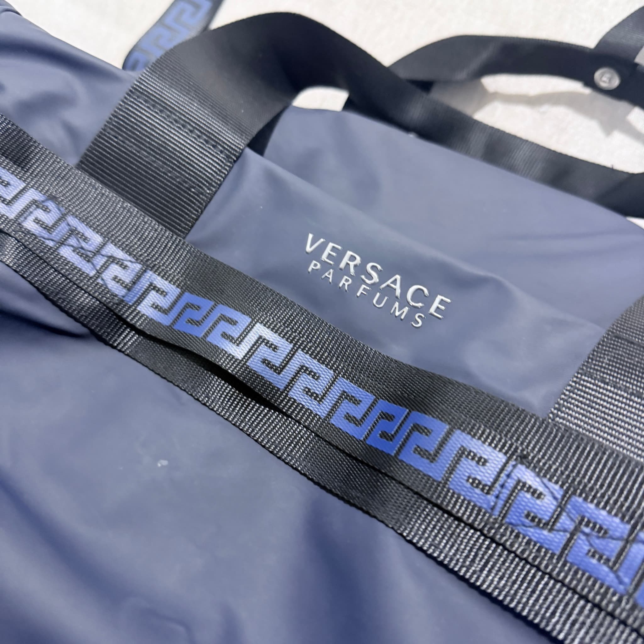 Versace Parfums Blue Greca Pattern Duffle Bag Weekender — photo 4 of 6