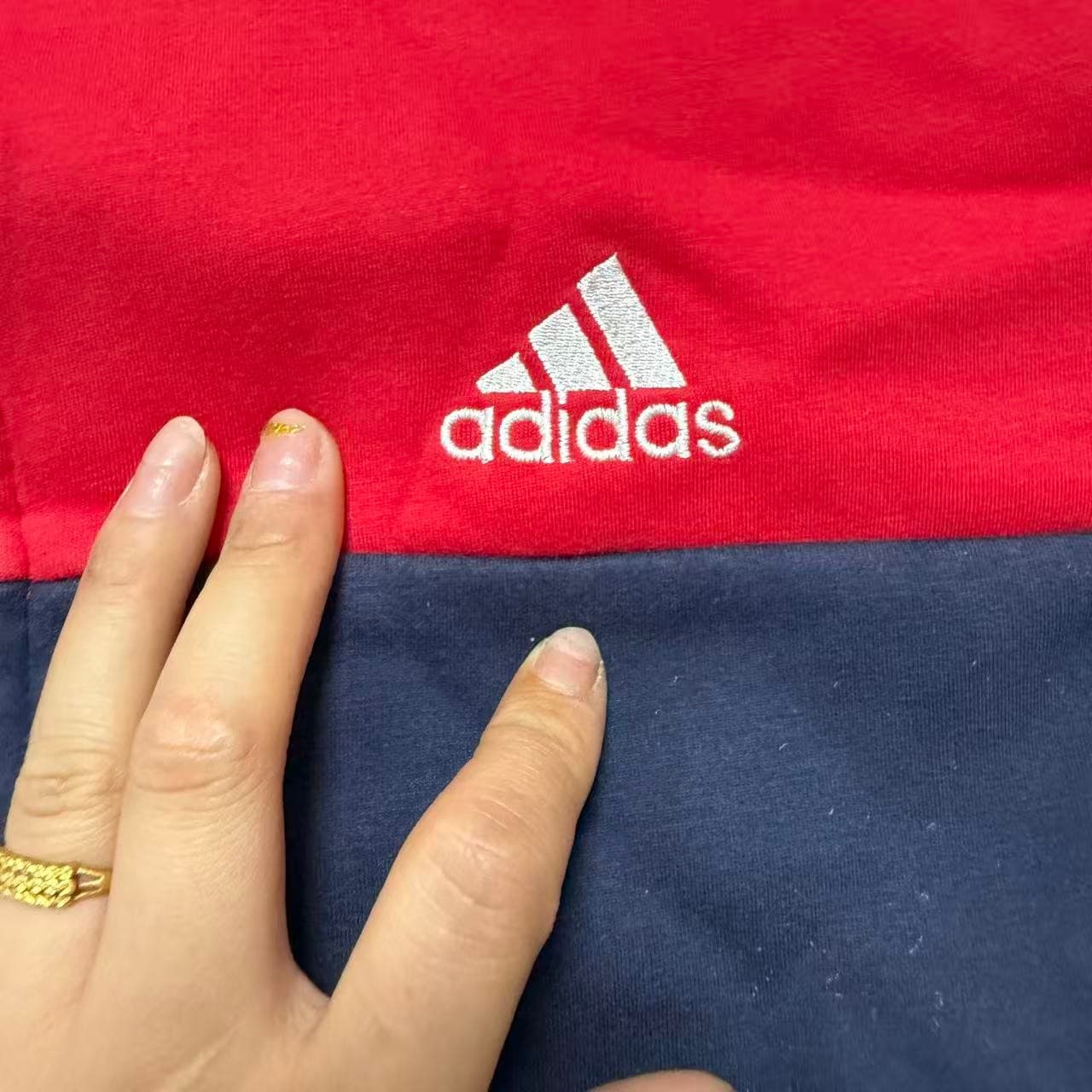 Vintage 2000s Adidas Colorblock Full-Zip Hoodie Red Navy L — photo 5 of 7