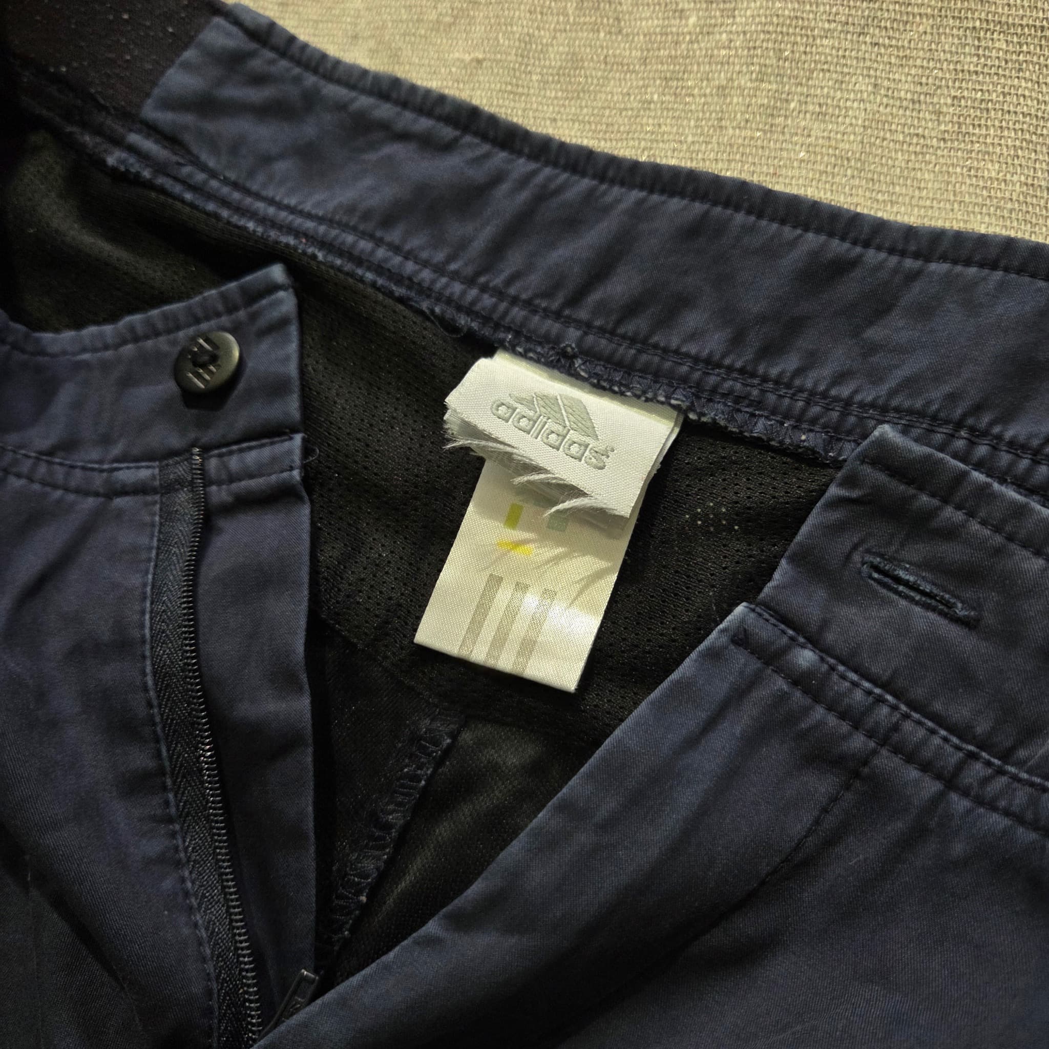 Vintage 2000s Adidas Women's Convertible Hiking Pants Black Baggy — photo 4 of 7