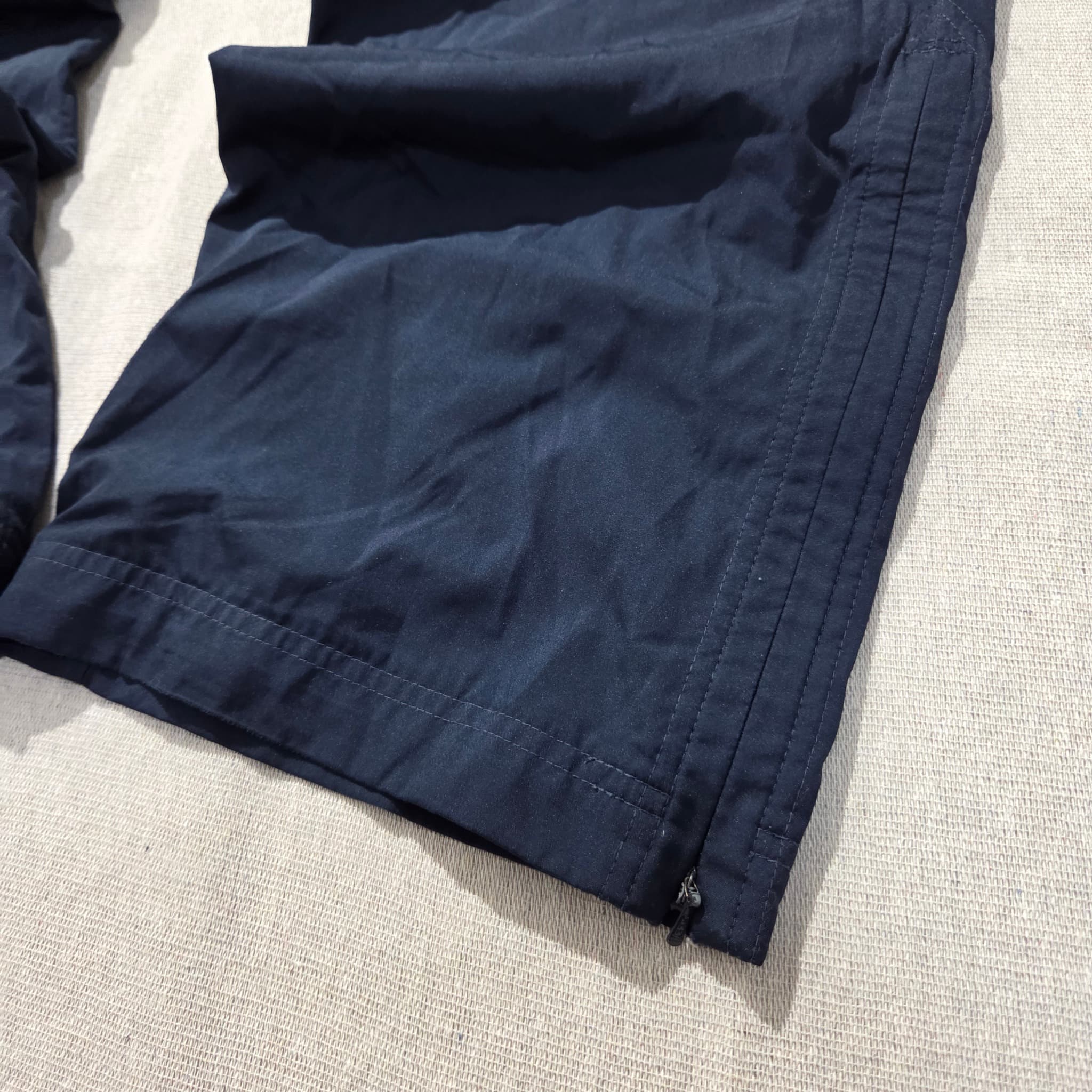 Vintage 2000s Nike Nylon Track Pants — photo 11 of 13