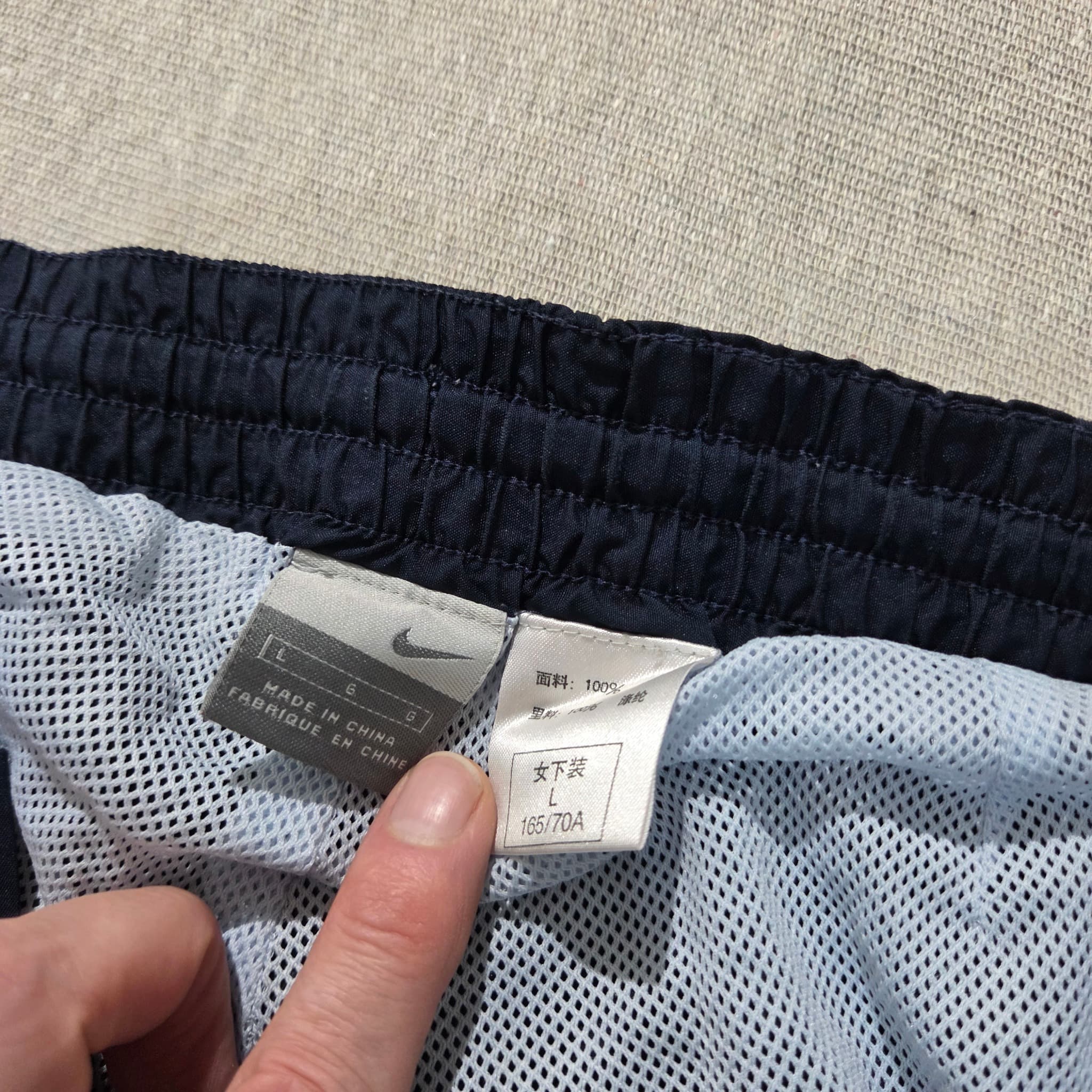 Vintage 2000s Nike Nylon Track Pants — photo 7 of 13