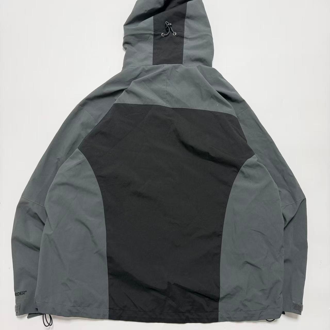 Vintage 2000s Release Oakley Technical Shell Jacket — photo 7 of 7