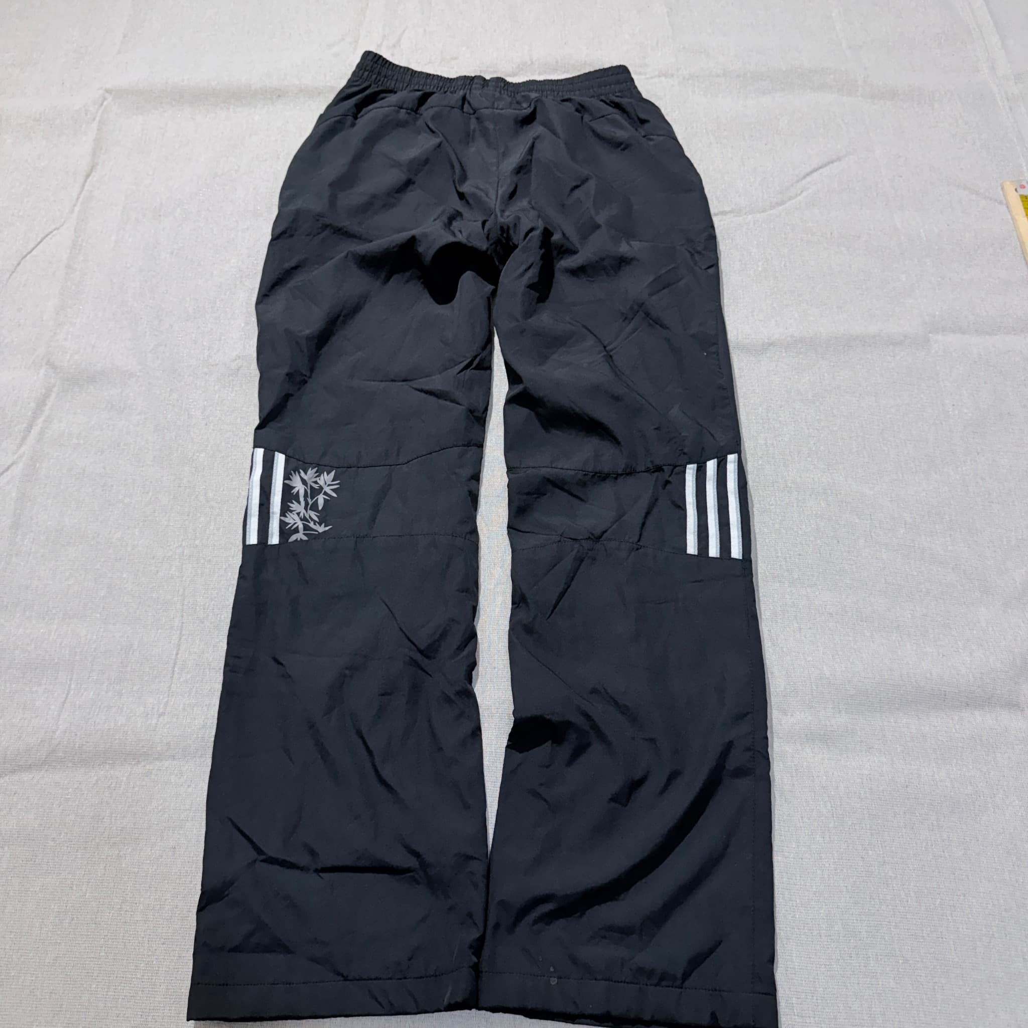 Vintage Adidas Men's Black Nylon Athletic Track Pants Baggy Y2K — photo 6 of 7
