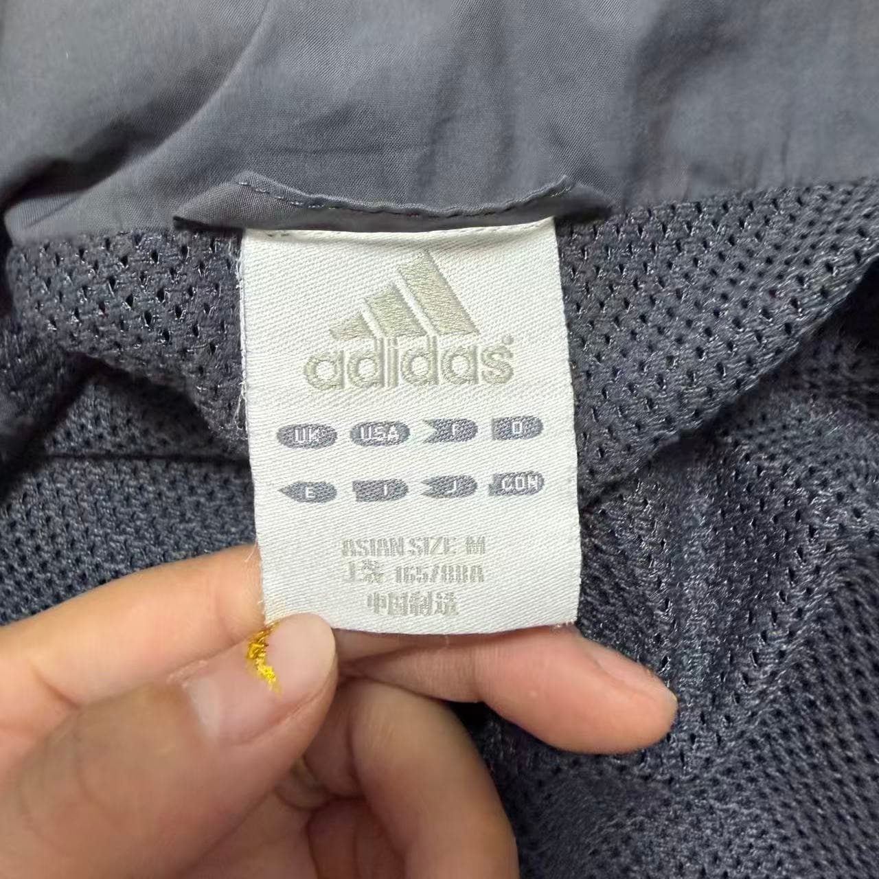Vintage Adidas Y2K Lightweight Windbreaker Jacket — photo 3 of 9