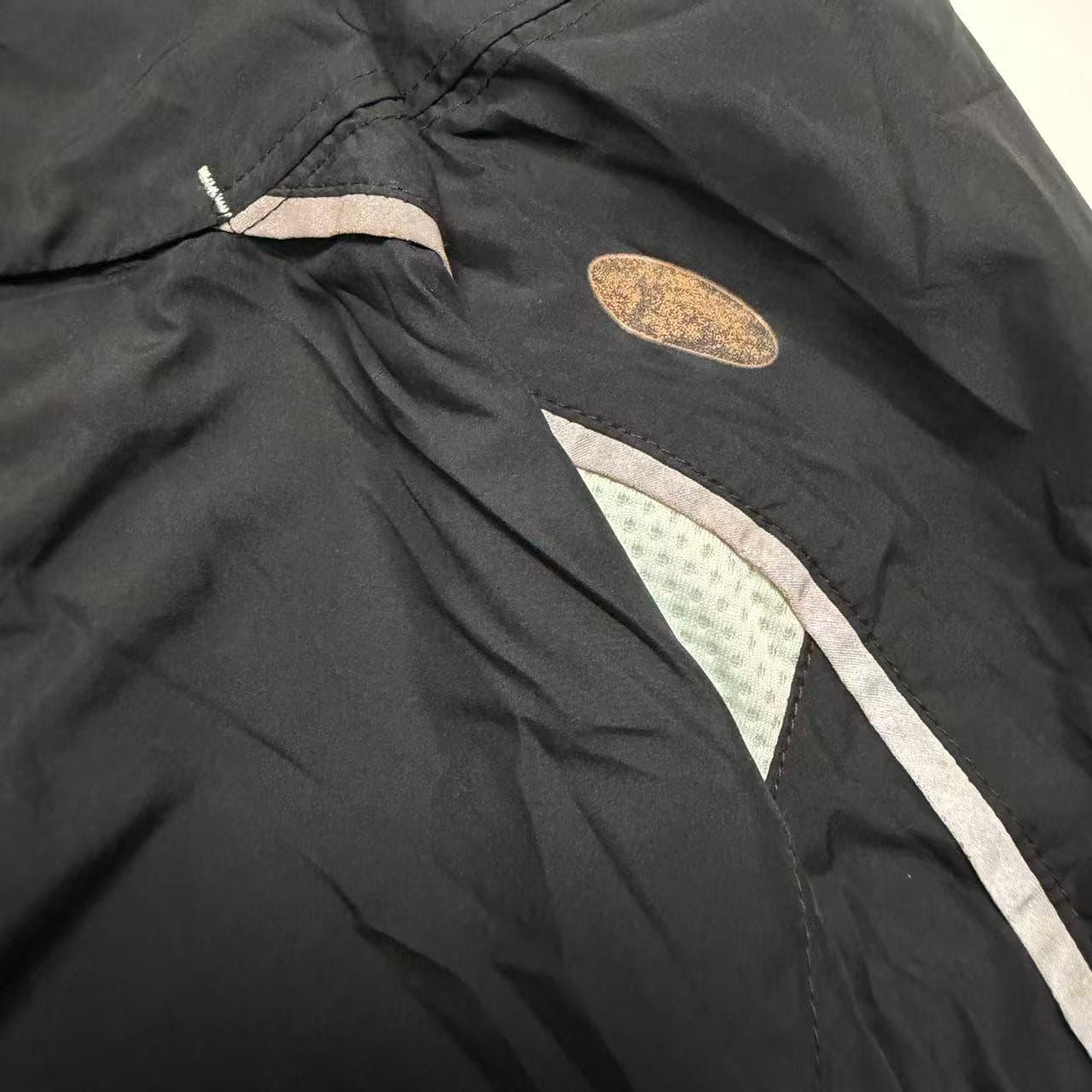 Vintage Adidas Y2K Windbreaker Jacket Black Yellow — photo 7 of 8