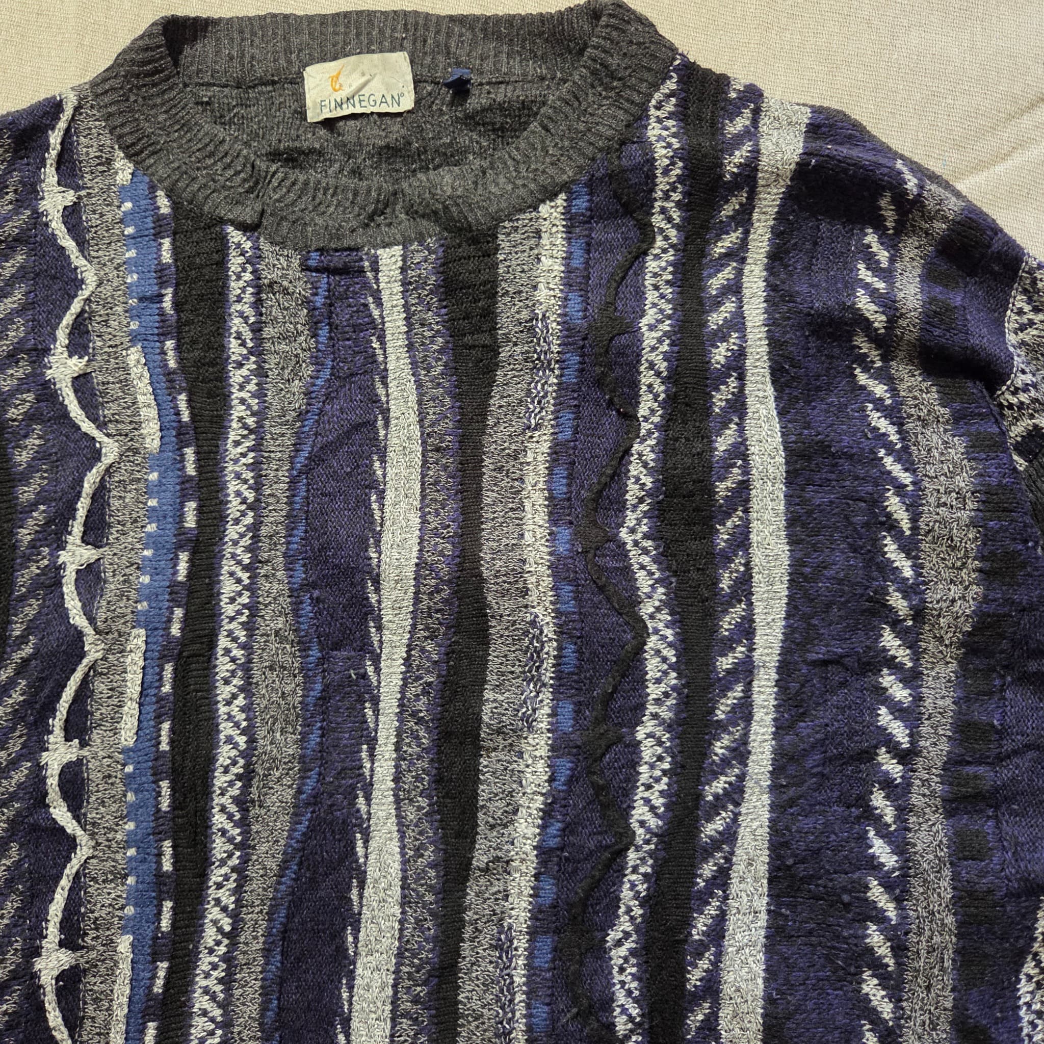 Vintage Finnegan Textured Striped Knit Sweater — photo 3 of 9