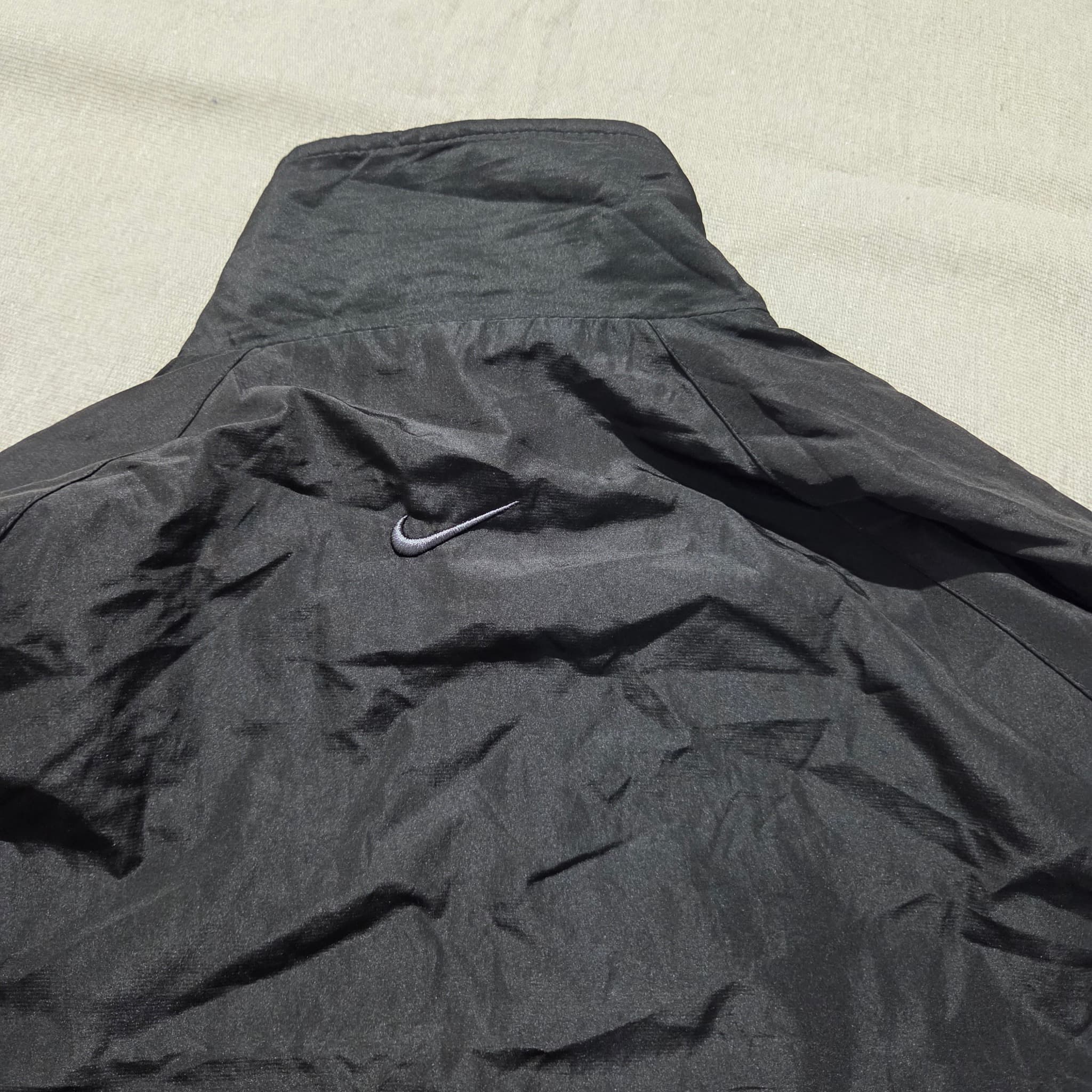 Vintage Nike Black Windbreaker Track Jacket With Large Logo — photo 4 of 5