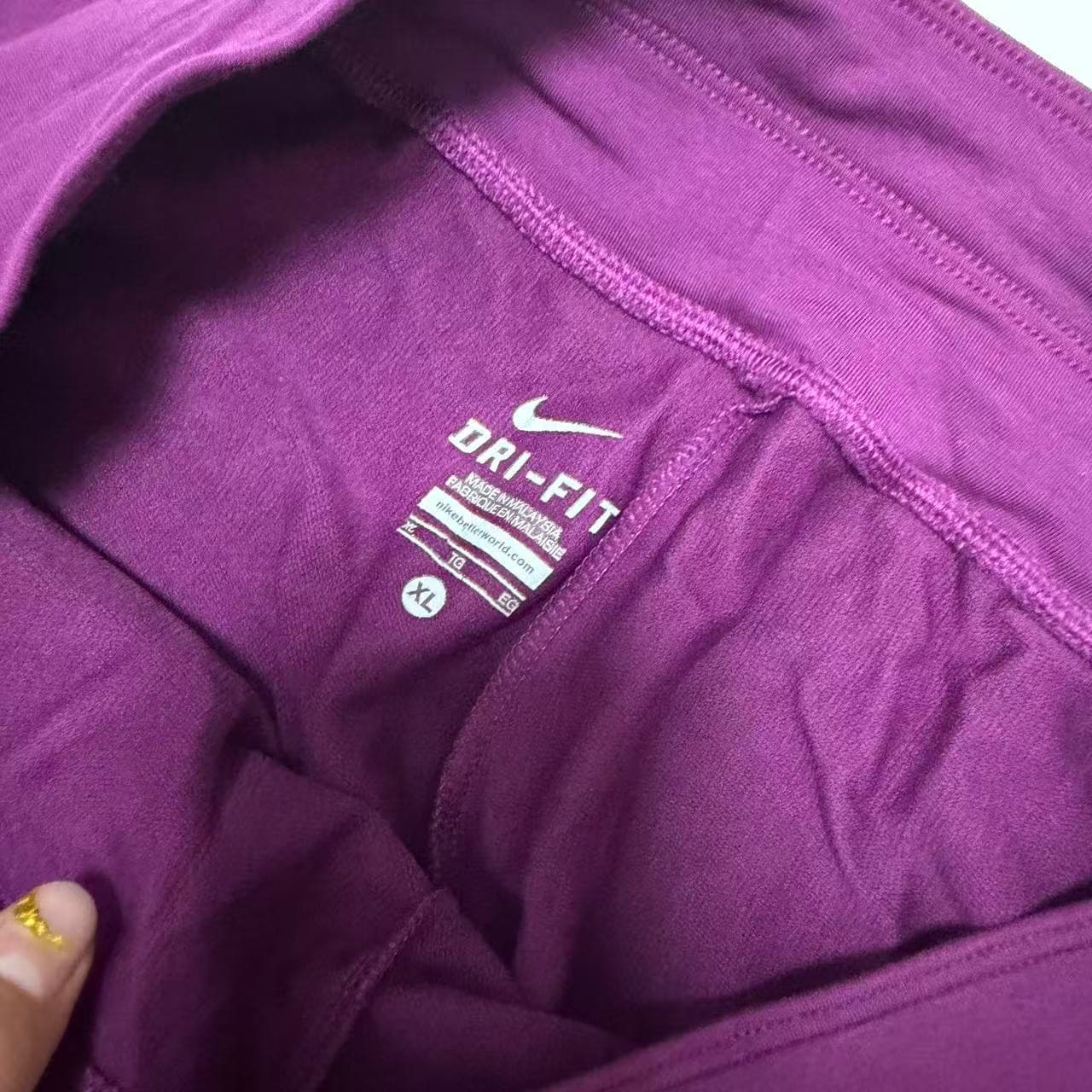 Vintage Nike Women's Purple Yoga Studio Pants — photo 4 of 10