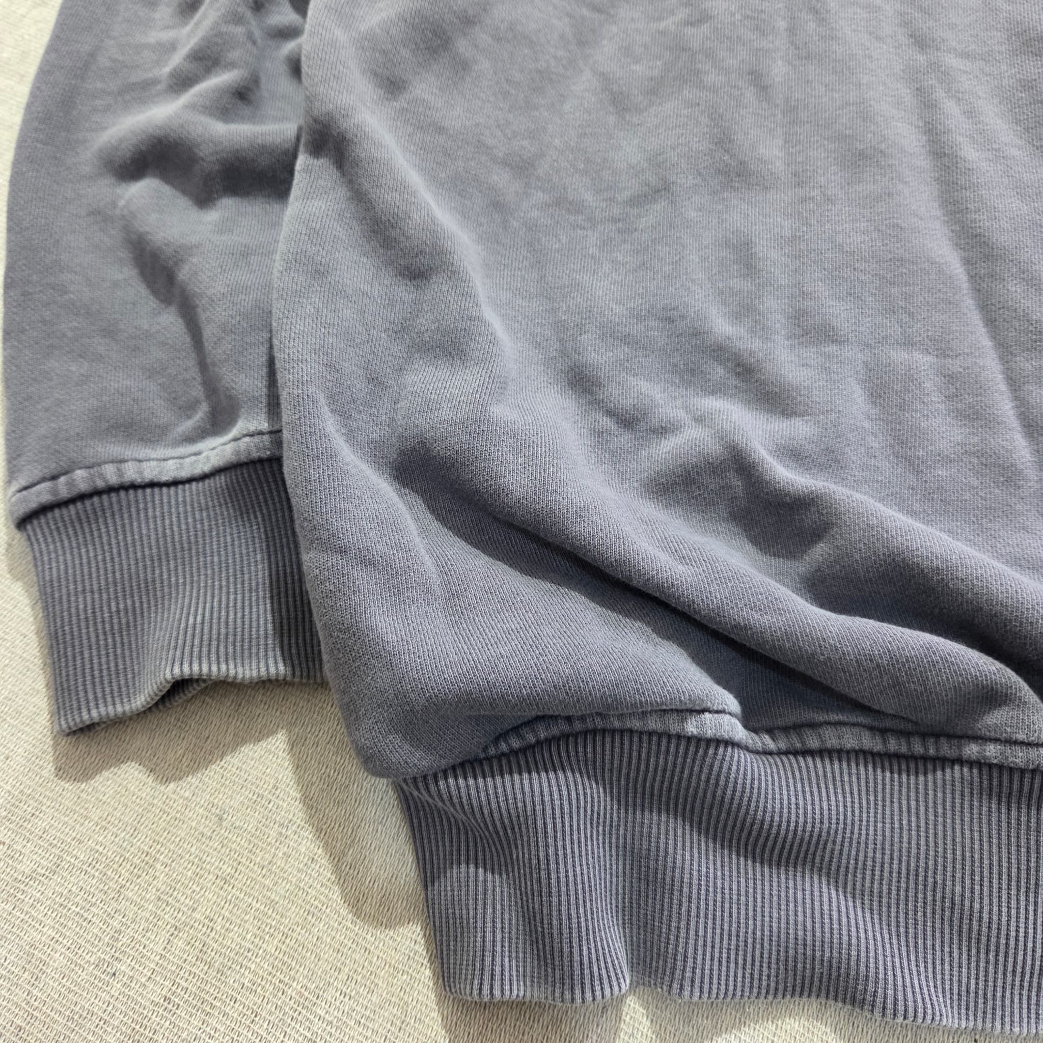 Vintage Reebok Embroidered Logo Crewneck Sweatshirt Grey — photo 7 of 12