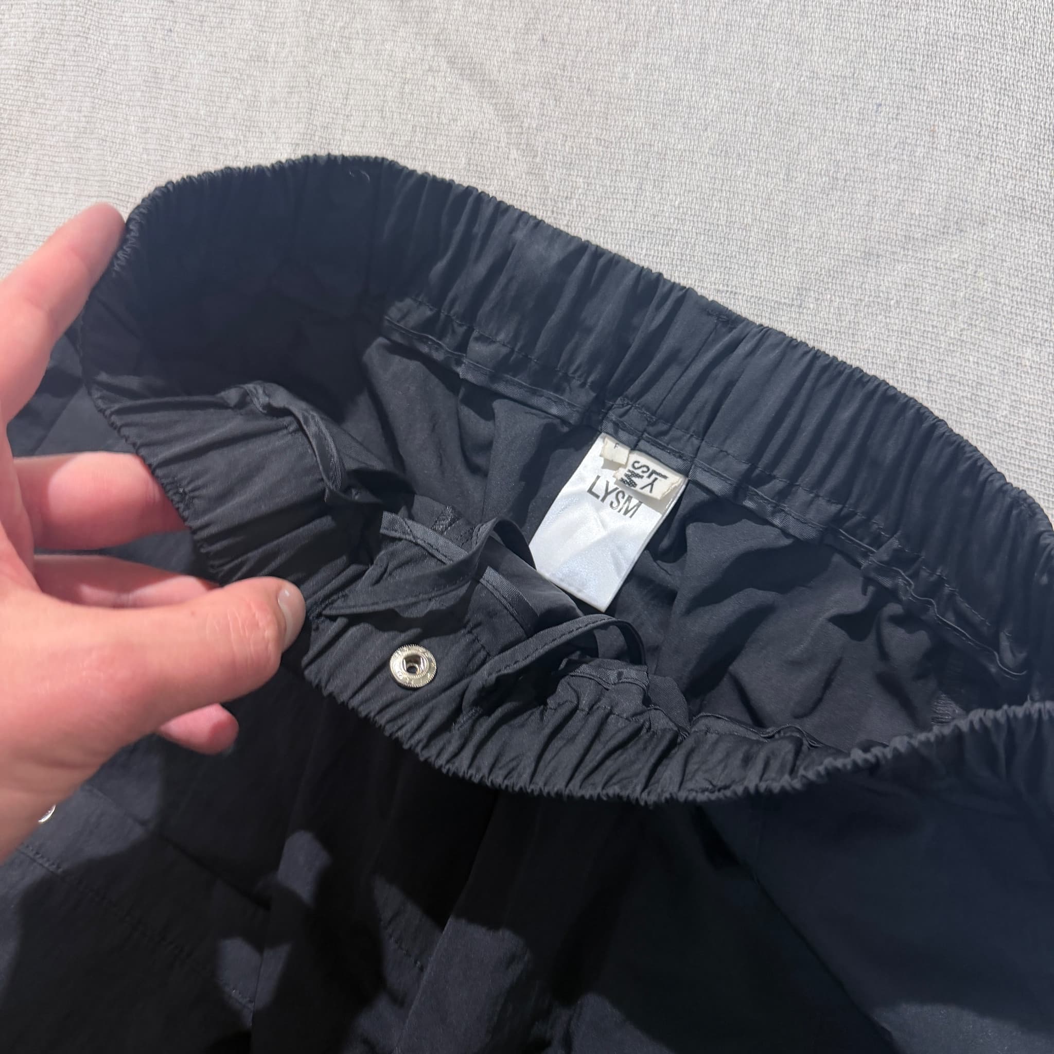 Y-3 Yohji Yamamoto Black Nylon Cargo Parachute Pants — photo 6 of 8